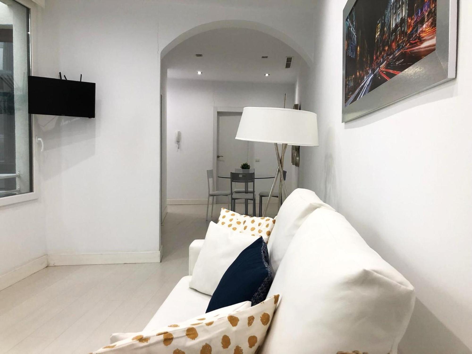 Apartamento De Diseno En Plaza Mayor Madrid Exterior foto