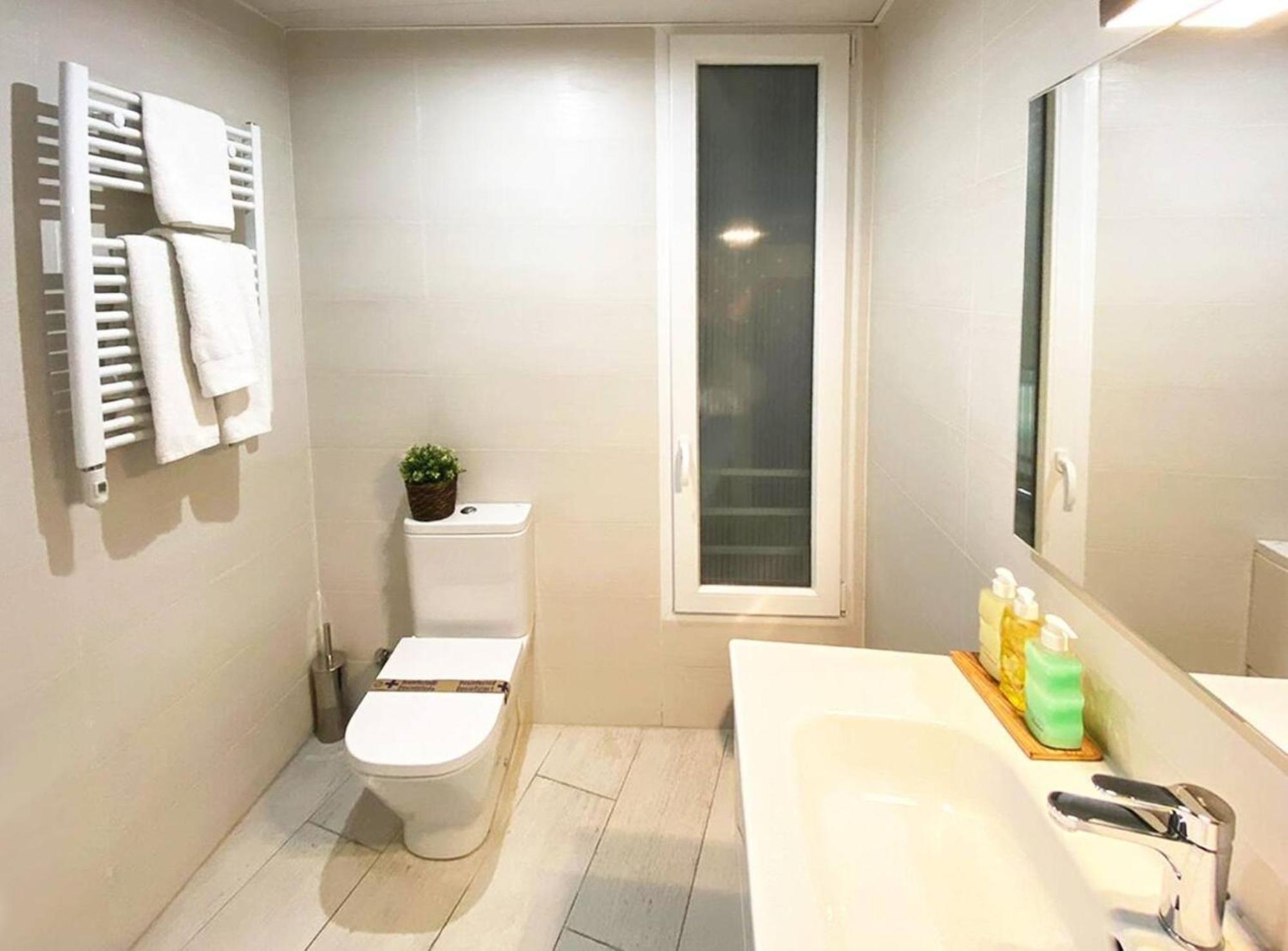 Apartamento De Diseno En Plaza Mayor Madrid Exterior foto